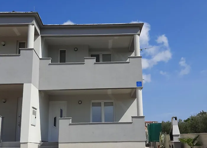 Jadranka Apartment Vir